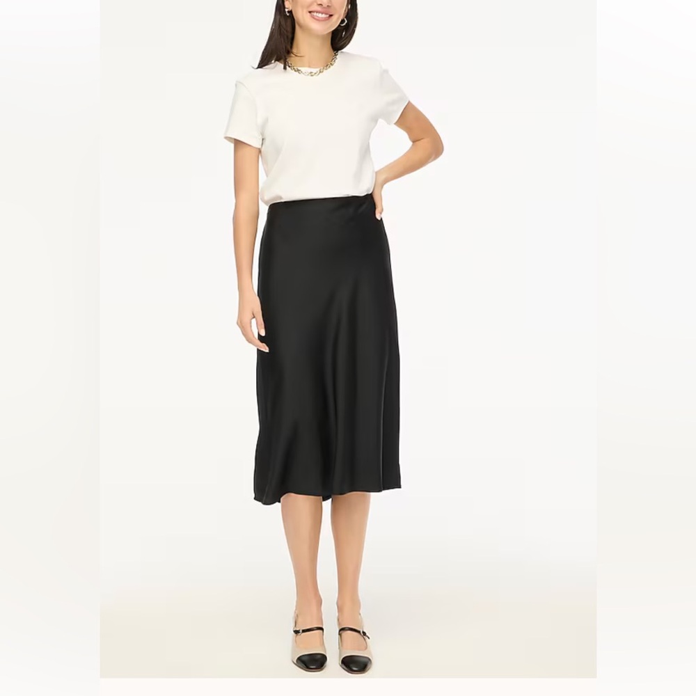 NWT J.Crew Satin Slip Skirt in Black - Just below the knee
